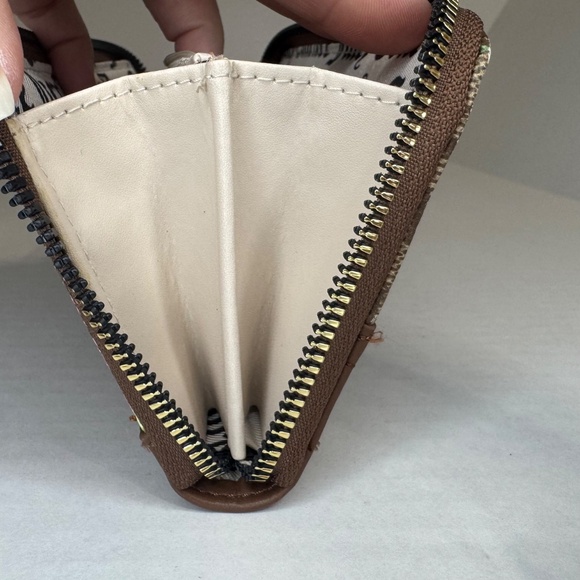 🌷Juicy Couture Zip Around Wallet/Cardholder/Pink Floral/Crown/Brown - Picture 14 of 16